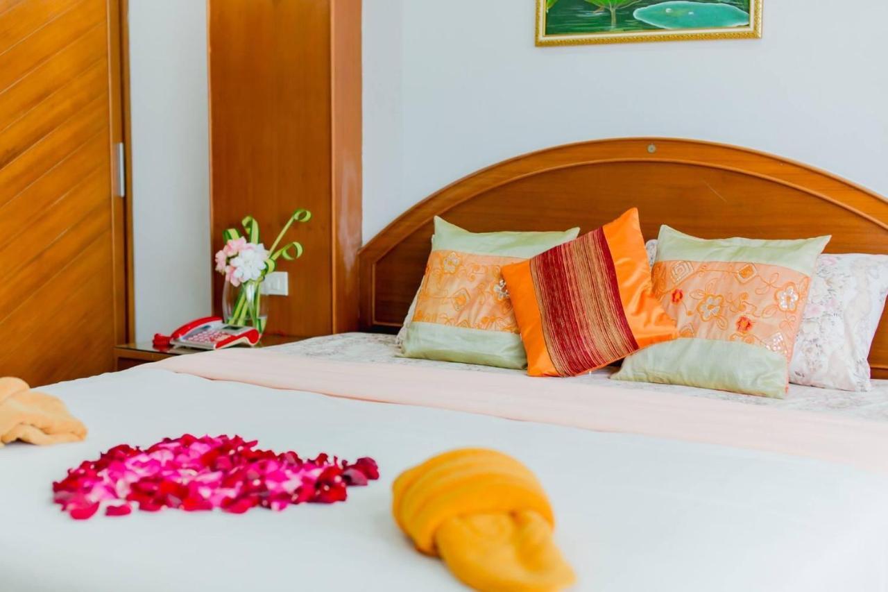Rk Guesthouse Patong Екстериор снимка
