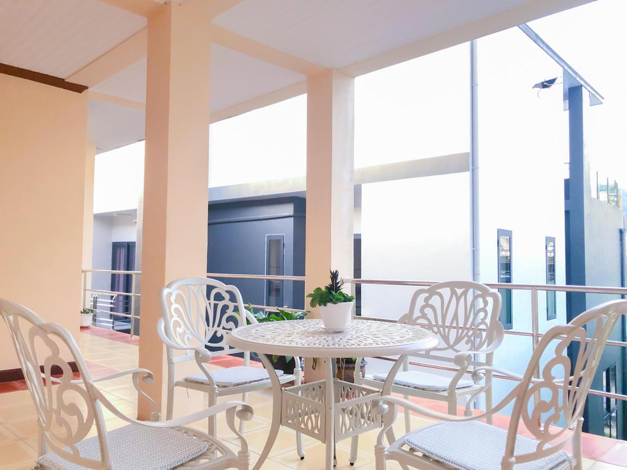 Rk Guesthouse Patong Екстериор снимка