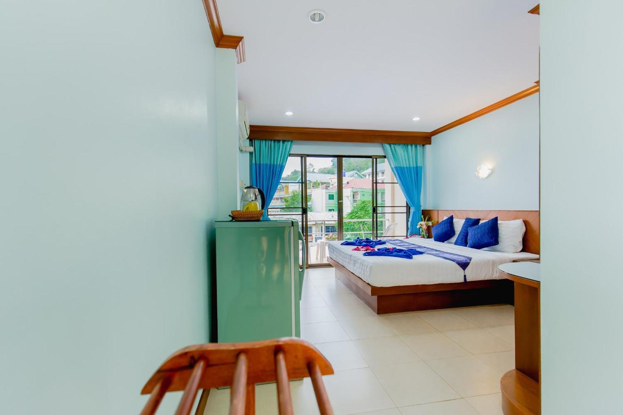 Rk Guesthouse Patong Екстериор снимка