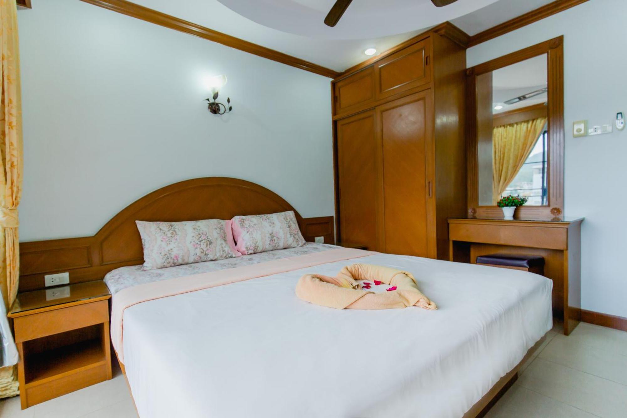 Rk Guesthouse Patong Екстериор снимка