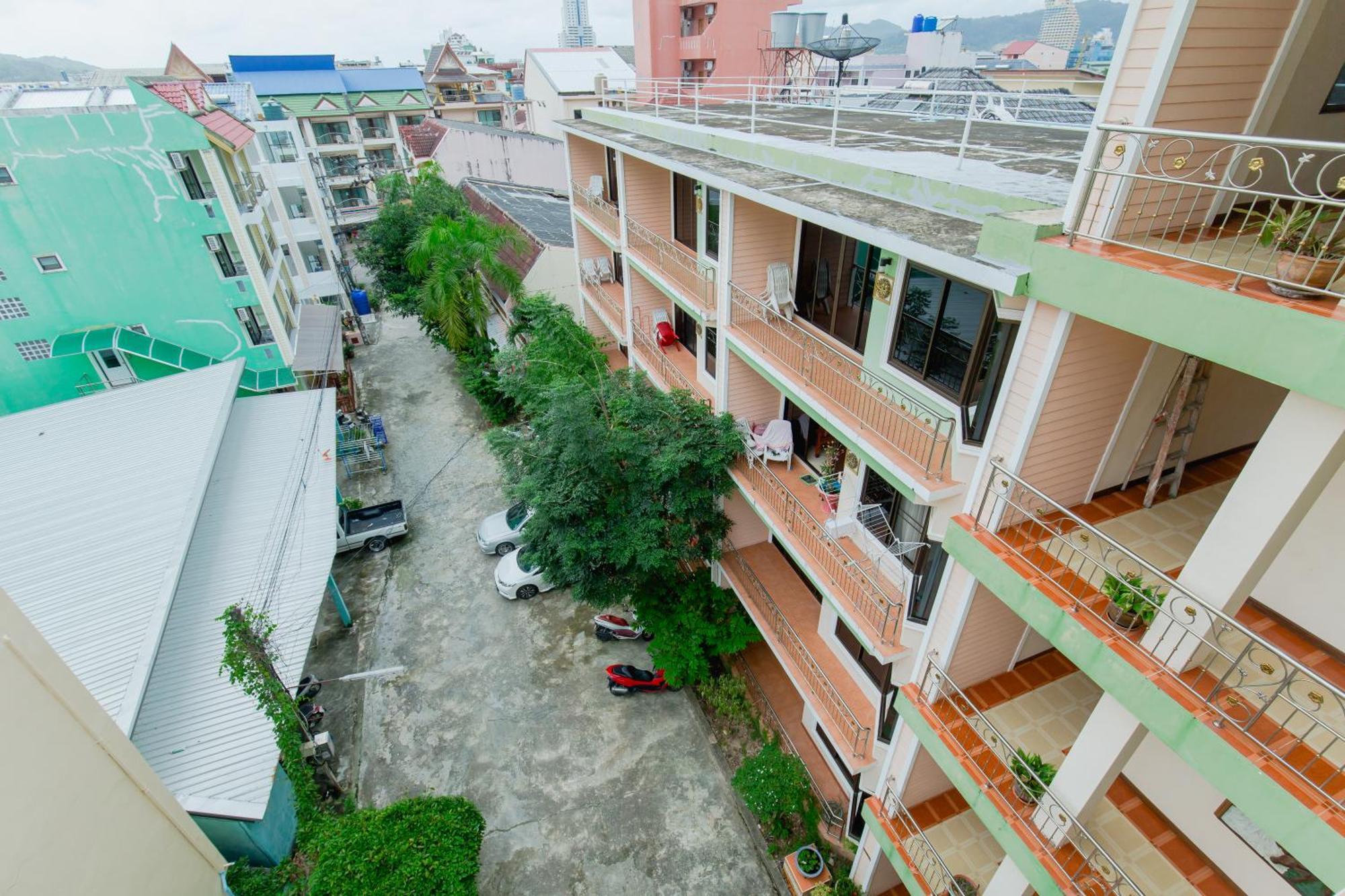 Rk Guesthouse Patong Екстериор снимка