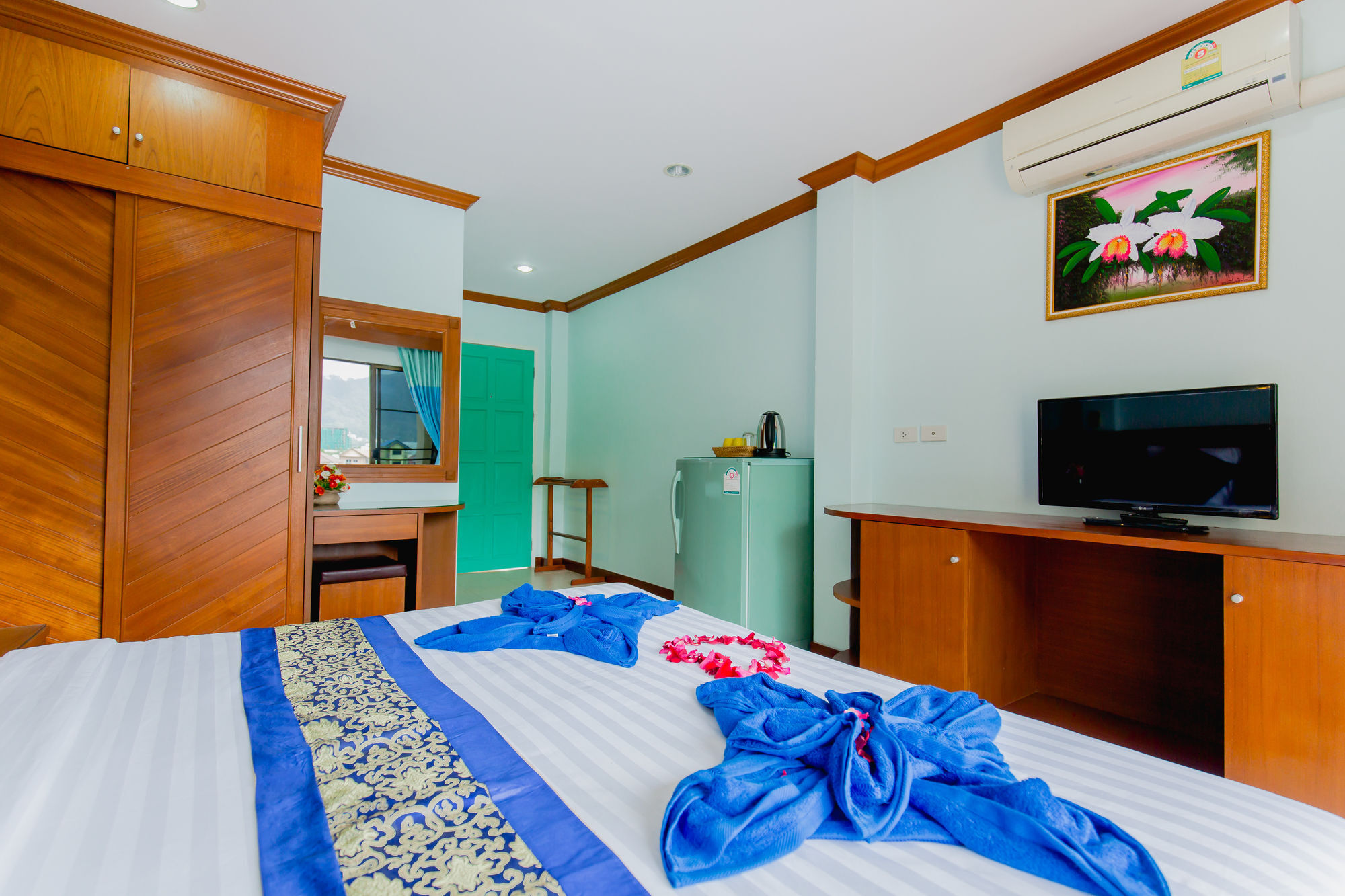 Rk Guesthouse Patong Екстериор снимка
